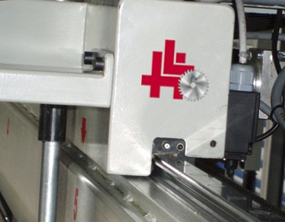 GMS stehende vertikale Plattensäge 180 CNC Vollautomat digital Höchsmann Holzbearbeitungsmaschinen Hessen