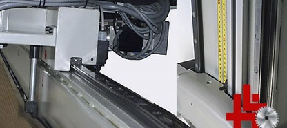 GMS stehende vertikale Plattensäge 180 CNC Vollautomat digital Höchsmann Holzbearbeitungsmaschinen Hessen